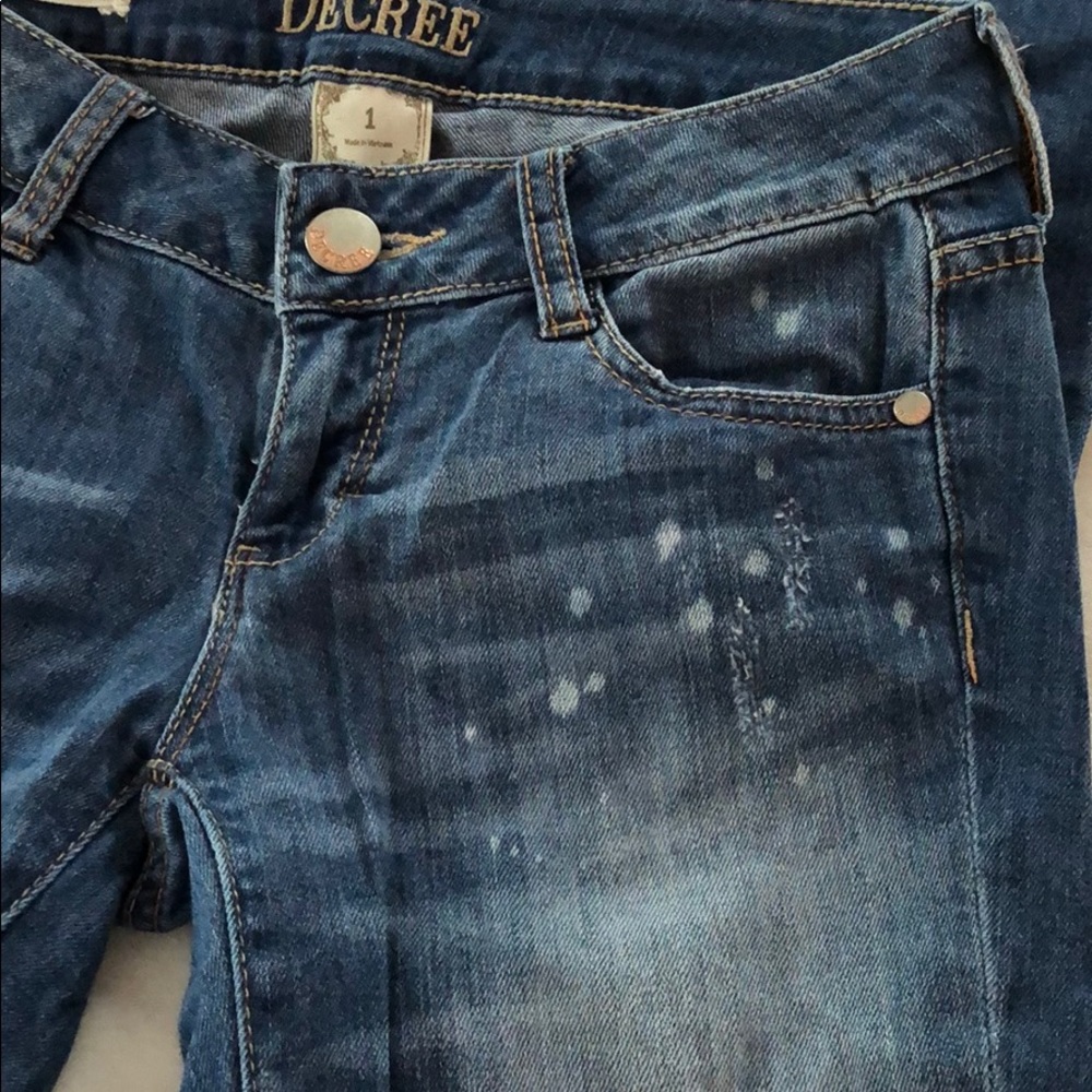 Decree Super Ripped Jeans - Picture 3 of 8